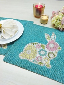 Arrivée festive Décoration de Noël Set de table perlé fait main rond en perles de verre avec support en tissu - Product Image 4