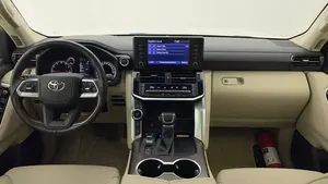 Toyota Land Cruiser GXR 4 d'occasion 2022 PRÊT À ÊTRE EXPÉDIÉ - Product Image 6