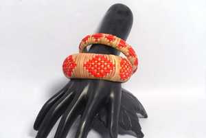 ชุดกำไลทองเหลืองทำมือ สีดำ ชมพู แดง |   ขนาด รูปทรง และบรรจุภัณฑ์ที่ปรับแต่งได้ตามความต้องการในยุคใหม่ |   งานฝีมือ MS - Product Image 4