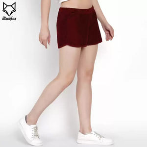 Short d'été de haute qualité pour femmes à la mode respirant anti-rides séchage rapide coupe-vent prêt pour l'entraînement! Coupe ample unie - Product Image 5