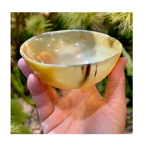 Bol à salade et à fruits vintage en corne de buffle sculptée, vaisselle indienne en corne, Uttar Pradesh, NOUVELLE QUALITÉ ARTISANALE - Product Image 4