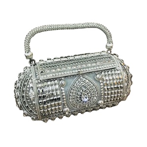 Pochette en métal de fête faite à la main de designer Pochette en pierre métallique de mariée Make in India Pochette faite à la main - Product Image 3