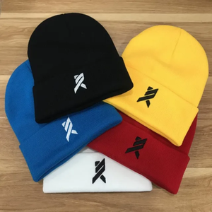 Gorro de invierno personalizado acrílico 100% con diseño de imagen elegante logotipo bordado viaje cómodo gorro de algodón - Product Image 2