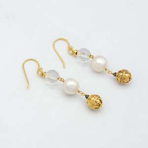 Boucles d'oreilles créoles en acier inoxydable pour femmes de style bohème plaqué or 18 carats avec diamant et pierre précieuse Matériau principal Bijoux en laiton - Product Image 3