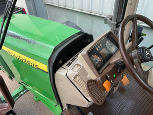 Se vende tractor agrícola John Deere 6620 Premium 4x4. |   Tractor utilitario JD 125HP 4WD AutoQuad PowerQuad de fabricación alemana para uso. - Product Image 4
