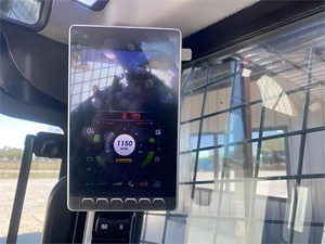 Used High Flow Hydraulic Skid Loader 2020 NEW HOLLAND C332 74HP With Attachments Ready To Ship Worldwide - Product Image 2