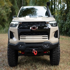 Colorado ZR2 Bison 4x4 2024, Diferenciales Delanteros y Traseros Bloqueables, Modificaciones Todoterreno, Color Metalizado Arena - Product Image 1