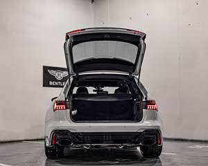 2022 RS6 Avant 591-hp Turbo V8 AWD con Paquetes Executive y Black Optic - Product Image 3