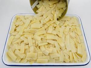 Frijoles Enlatados de Cocción Lenta y Verduras de Temporada Preparados para Recetas Caseras Auténticas que Ofrecen una Textura Suave, un Sabor Intenso y una Simplicidad - Product Image 5