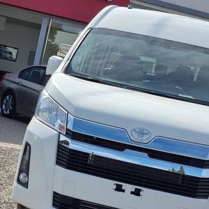 2021 2020 2022 Toyota Hiace รถบัสสินค้าใหม่ - Product Image 3