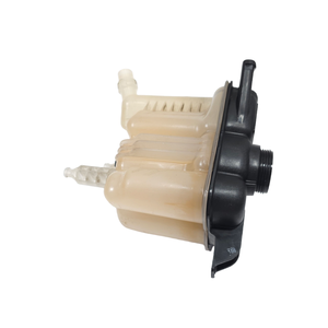 Réservoir de liquide de refroidissement LAND ROVER Range Rover Evoque Série K8D2-8K218-AB 204DTD Hybride 2000 (18>) - Product Image 2