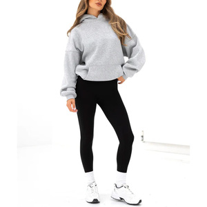 Ensemble de survêtement OEM pour femmes avec logo personnalisé Tissu doux et confortable Marque distributeur Marque de marque Streetwear Mode - Product Image 3