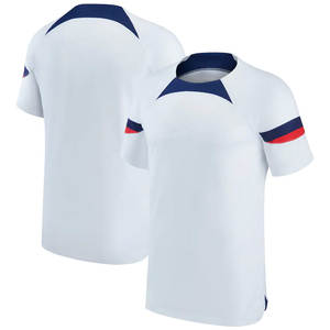 Maillot de football pour homme, 100% polyester, fabricant de vêtements de sport, impression par sublimation confortable, design de maillot de football - Product Image 1