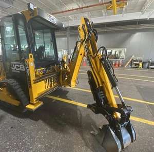 2020-2024 Nouvelle chargeuse compacte JCB 1CXT avec boîte de vitesses et composants de base du moteur Perkins - Product Image 5