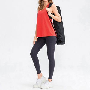 Débardeur de course rouge en coton et fibre de bambou respirant pour femmes, maillot de sport extensible de grande taille pour l'été en vente - Product Image 6