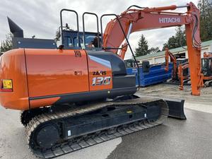 Tractor de Ruedas H-i-t-a-c-h-i ZX130-7H 2026, Peso 3000 kg, 2001-4000 Horas - Product Image 5