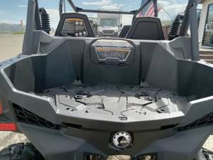 Can-Am Maverickk Automático de 2 Velocidades Usado de 2023, Motor Turboalimentado de 3 Cilindros en Venta - Product Image 2