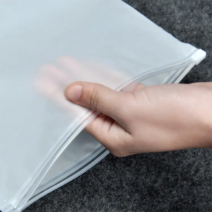 ถุงซิปพีวีซีฝ้าสำหรับบรรจุภัณฑ์เครื่องสำอางเครื่องประดับกระเป๋าพลาสติกหรูหราสีดำหรือสีขาวใสใช้ซ้ำได้ - Product Image 4