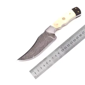 Pisau kecil saku membawa pisau tetap berburu pisau Skinning Damaskus pisau skiner yang dibuat dari baja untuk dijual online