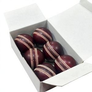 ลูกคริกเก็ตหนังแท้คุณภาพสูง เย็บมือ 90 จุด  ระดับทดสอบ สีแดง พร้อมโลโก้สั่งทำ ราคาดีที่สุด ลูกหนังพรีเมียม - Product Image 1