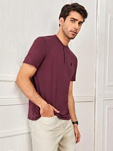 T-shirts en denim de conception personnalisée en gros pour hommes, vêtements décontractés respirants de haute qualité, couleurs unies - Product Image 5