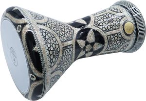 Gawharet El Fan 17.5" con incrustaciones de nácar, círculo negro entrelazado y estrella, Darbuka Doumbek Drum Dumbek Tabla Percusión Egipcia - Product Image 4