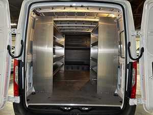 Mercedes-Benz Sprinter 2024 Usada, Diésel, Tracción en las Cuatro Ruedas, con ACC, Volante a la Izquierda, Interior Oscuro, Asientos de Tela, Neumáticos R18 - Product Image 6