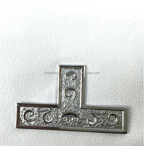 Delantal masónico personalizado de primera calidad Regalia Worshipful Master Mark-Sky Blue & Maroon Moire - Product Image 6