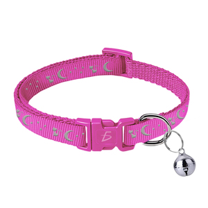 Collare Regolabile di Lusso per Gatti e Cani Piccoli, Elegante Stampa Cartoon in Nylon e Poliestere con Campanello Personalizzato, Stile Raffinato - Product Image 2