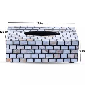 Boîte à mouchoirs classique personnalisée faite à la main, élégante, décoration de luxe pour la maison, idée cadeau avec un couvercle de boîte à mouchoirs durable, 9*5*3 pouces - Product Image 3