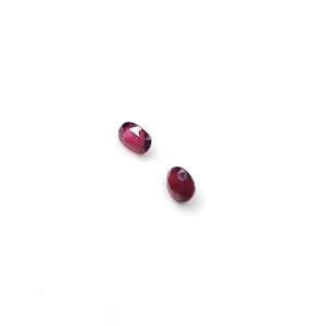 Par de Rubíes Naturales Sin Calentar, Ovalados, 2.76 Quilates, Color Amatista, 8mm de Altura, Certificados por IGI, Combinados con Cristales de Diamante - Product Image 4