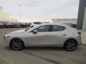 MAZDA3 GT MANUAL FWD 2024 USADO (LHD/RHD) - Product Image 2