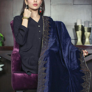 ผ้าคลุมไหล่กำมะหยี่ปักลายดีไซน์พิเศษสำหรับผู้หญิง ขายดีประจำฤดูหนาว หนานุ่ม คุณภาพสูง ปรับแต่งได้ - Product Image 3