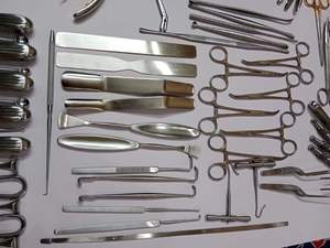 Manuel de kit de chirurgie rachidienne orthopédique de qualité allemande de 78 pièces de haute qualité comprenant des instruments de base de laminectomie de craniotomie - Product Image 4