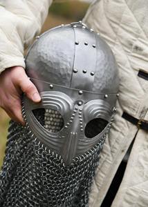 Casco vikingo personalizable medieval temprano con forro de cuero de cadena plateada Traje griego portátil Incluye cuchillos vikingos usados OEM - Product Image 5