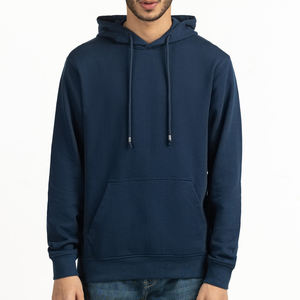 Sudadera azul marino hecha con 100% algodón polar. Suave, cálido y transpirable con un ajuste relajado, perfecto para el uso diario. - Product Image 5