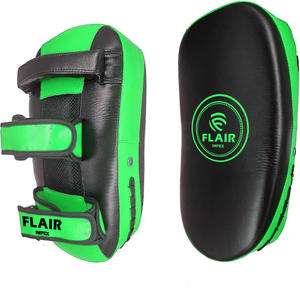 Almohadillas de entrenamiento de kickboxing y artes marciales de cuero genuino con logotipo personalizado de alta calidad, productos de boxeo al por mayor - Product Image 3