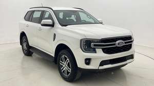 Ford Everest XLS 2024 Usado, SUV Mediano - Product Image 4