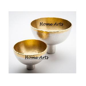 Ensemble de 2 bols à chocolat de tailles différentes, couleur or et argent, en aluminium, pour servir des desserts, par Home Arts - Product Image 1