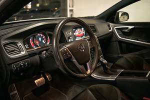 VOLVO V60 POLESTAR 2016 d'occasion, conduite à gauche/droite - Product Image 3