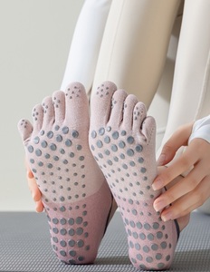 Calcetines de Yoga de cinco dedos para mujer, varios colores, antideslizantes, de algodón, Spandex, Gel de silicona, cómodos, transpirables para Pilates, Fitness, <span class=keywords><strong>deportes</strong></span> - Product Image 5