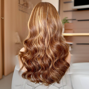 Perruques ondulées couleur personnalisée pour femmes noires à partir de vrais cheveux humains cheveux vietnamiens avec prix de gros - Product Image 1