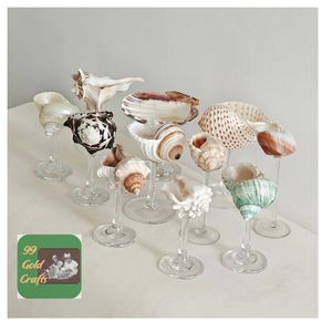 Coupe à martini en coquille de conque naturelle, gobelet à vin fait à la main pour les événements romantiques et la décoration de bar - Product Image 2