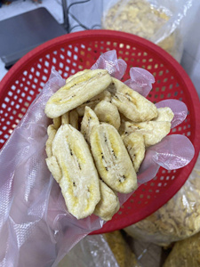 Chips de Plátano Secos y Crujientes para Mercados Alimenticios Internacionales - Product Image 2