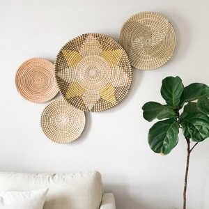 Ensemble de décoration de panier mural en jonc de mer à motifs floraux et en spirale élégants Accents muraux élégants - Product Image 1