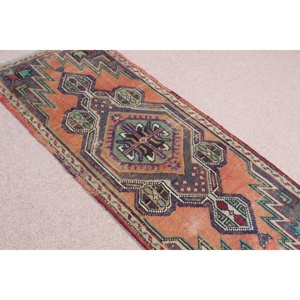 Tapis de 1,7 x 3,9 pieds, tapis turc vintage, tapis patchwork rouge et bleu - Product Image 4