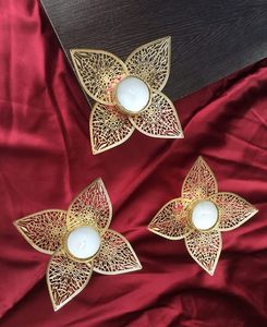 Flower Shape New Style <b>Candle</b> Stand Home Accent Wholesale Price <b>Candle</b> <b>Tea</b> Light Mold Metal in Iron Gold Plated <b>Candle</b> Vessel - Product Image 1