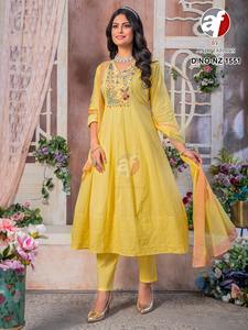 นักออกแบบล่าสุดการลําดับงานเย็บปักถักร้อยเทียม Georgette ทํางาน Kurti โดย Fab Zone - Product Image 3