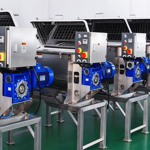 Mezclador horizontal de cinta de capacidad de 500kg de soldadura completa para máquina mezcladora de especias de avena de granos de arroz - Product Image 3