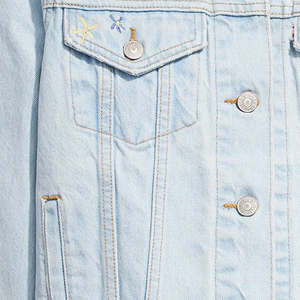 เสื้อแจ็กเก็ตยีนส์ทรูคเกอร์สำหรับผู้หญิงลายดอกไม้บานติดกระเป๋าที่หน้าอกออกแบบมาสำหรับผู้หญิงทุกฤดูกาล - Product Image 5